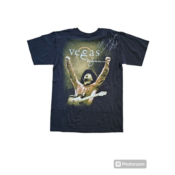 NWT SIGNED Garth Brooks Las Vegas Show Shirt Adult M - Picture 1 of 6